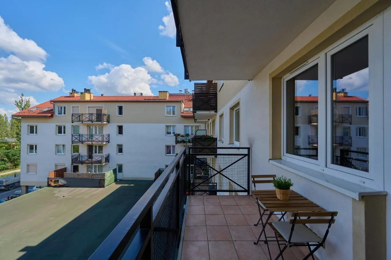 Peaceful Wroclaw Apartment For 4 Guests With Balcony By Noclegi Renters